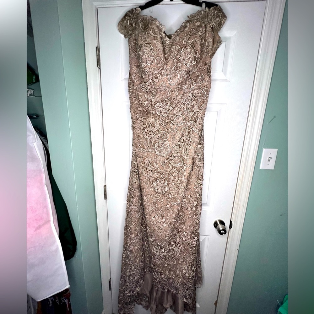 JJ house off shoulder cap sleeves long cocktail/ formal dress